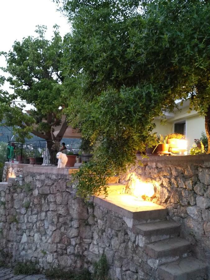 Christos House Villa Kariá Exterior foto
